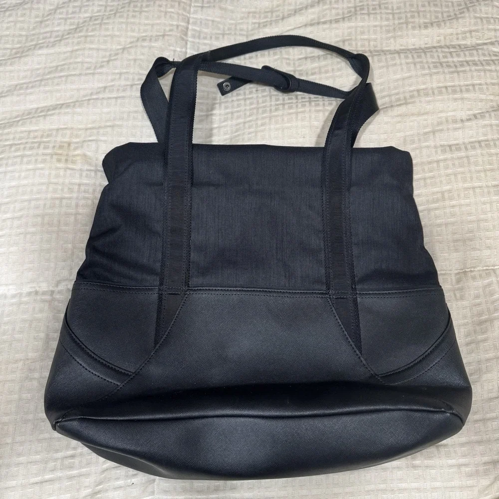 Lululemon Go Wild Black Women Tote Gym Yoga Bag Fold Over Top
